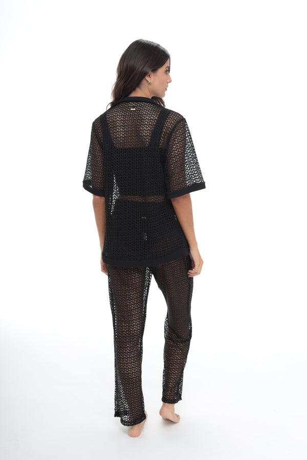 BLACKOUT BEAUTY TOP